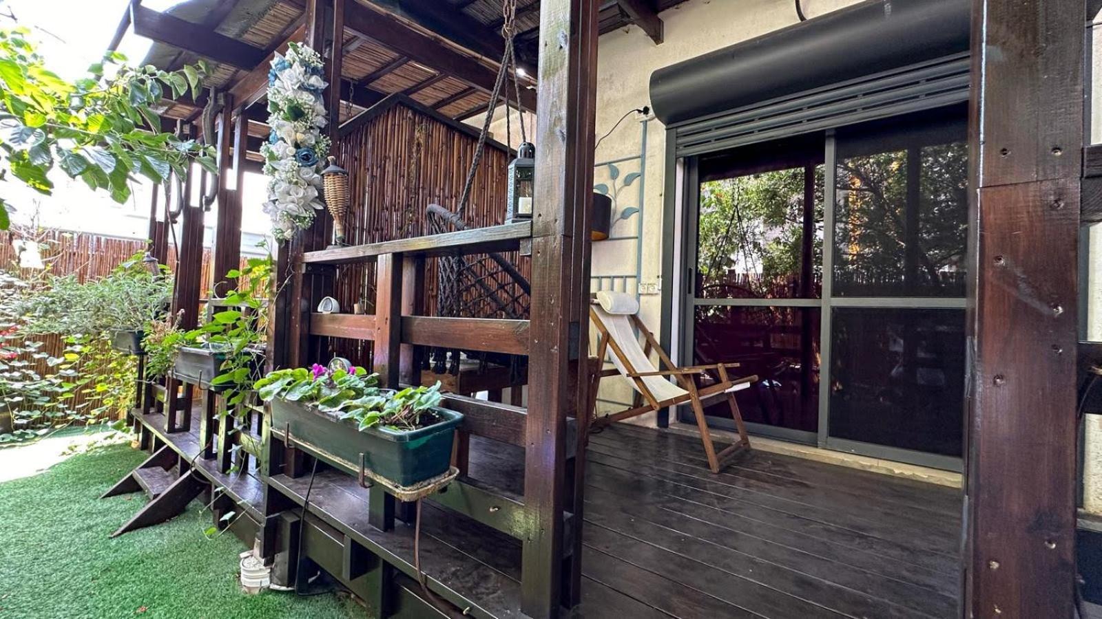 Bed and Breakfast Ahuzat Shaul Seaside Hadera Exterior foto